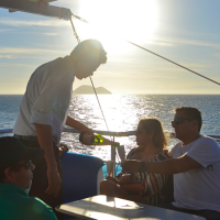 2_Wine Boat